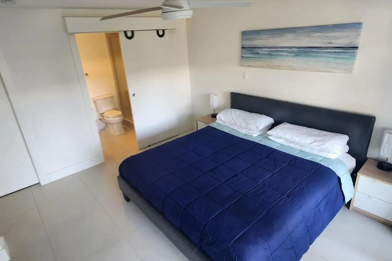 119 Condo Sunset Cove Ocean Pool Seven Mile Beach George Town